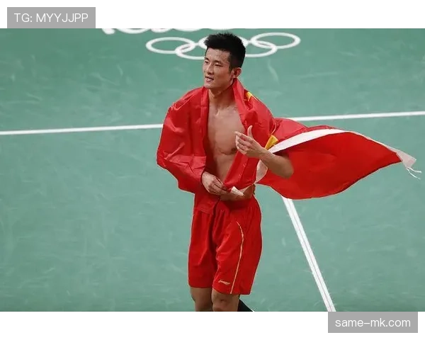 谌龙拿金牌的那个笑,怎么看都像刚翻了个超难的筋斗感觉超解压 谌龙拿金牌的那个笑,怎么看都像刚翻了个超难的筋斗感觉超解压